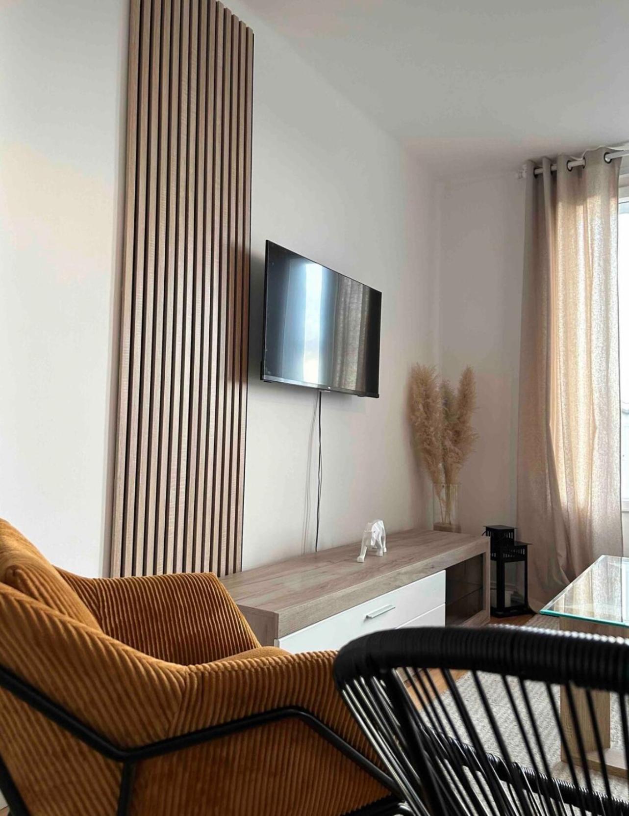 Superbe Appartement Refait A Neuf Morlaix Exterior foto
